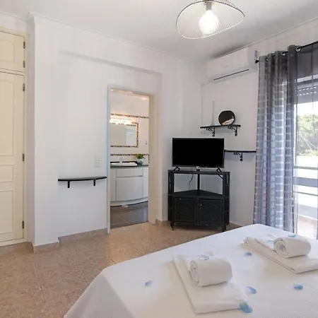 Kaya Apartment *
